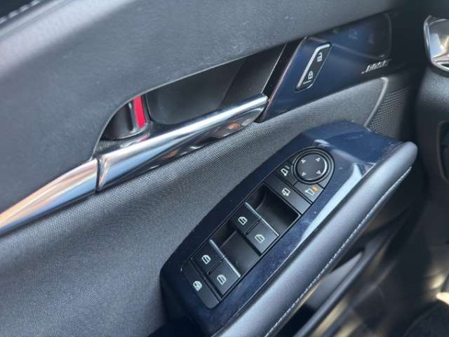 Fahrzeugbild eines Mazda CX-30