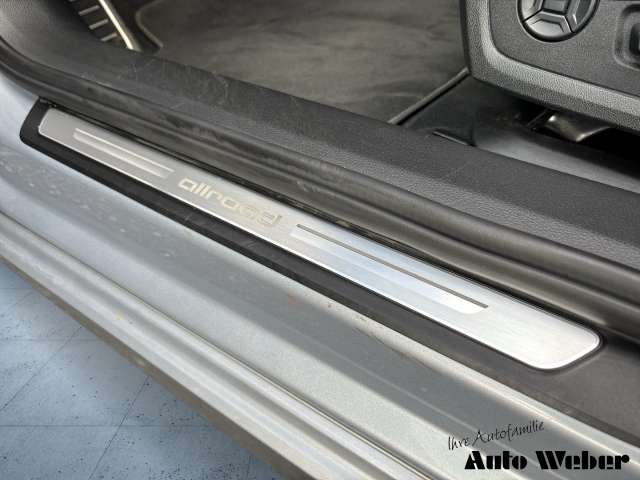 Fahrzeugbild eines Audi A6 allroad quattro