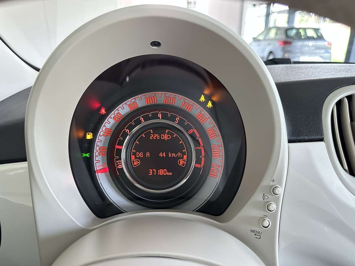 Fahrzeugbild eines Fiat 500