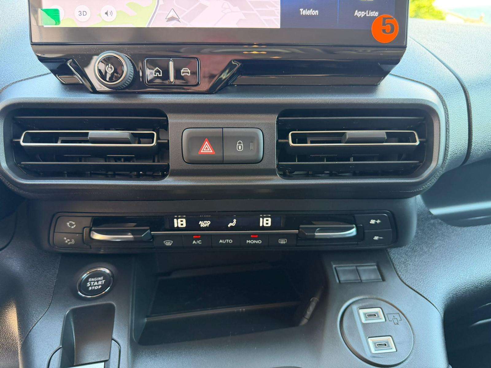 Fahrzeugbild eines Opel Combo Life
