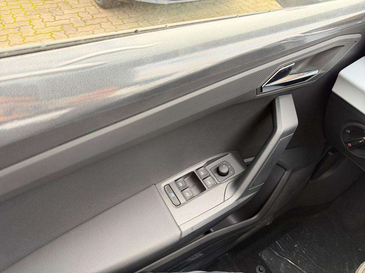 Fahrzeugbild eines SEAT Ibiza