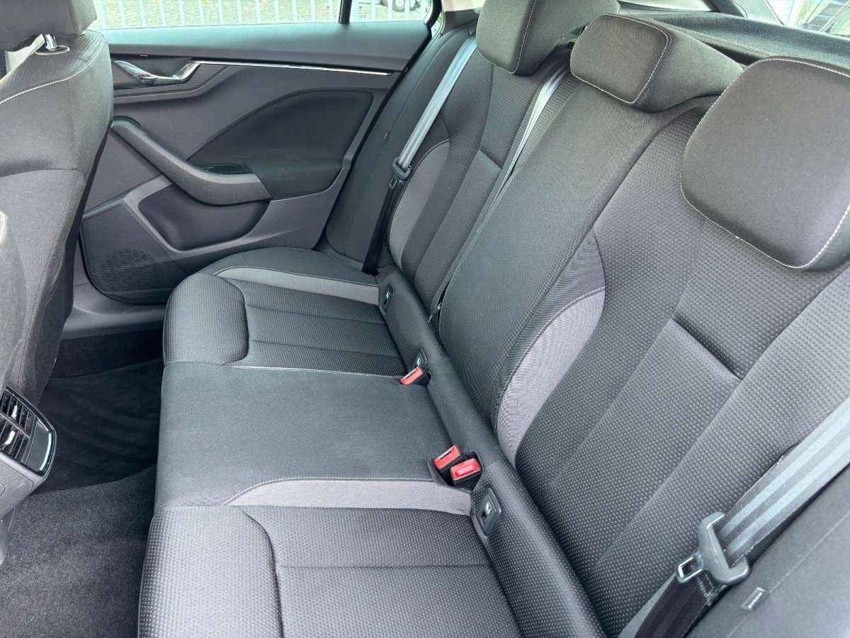 Fahrzeugbild eines Skoda Scala