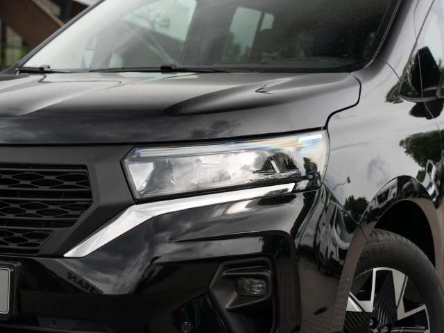 Fahrzeugbild eines Nissan Townstar