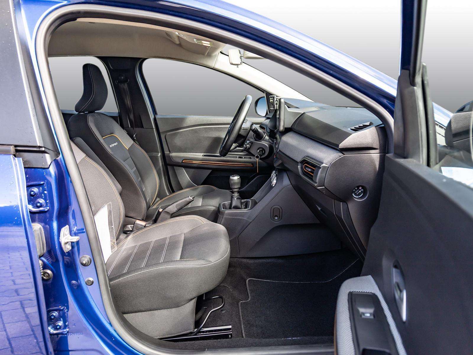 Fahrzeugbild eines Dacia Sandero