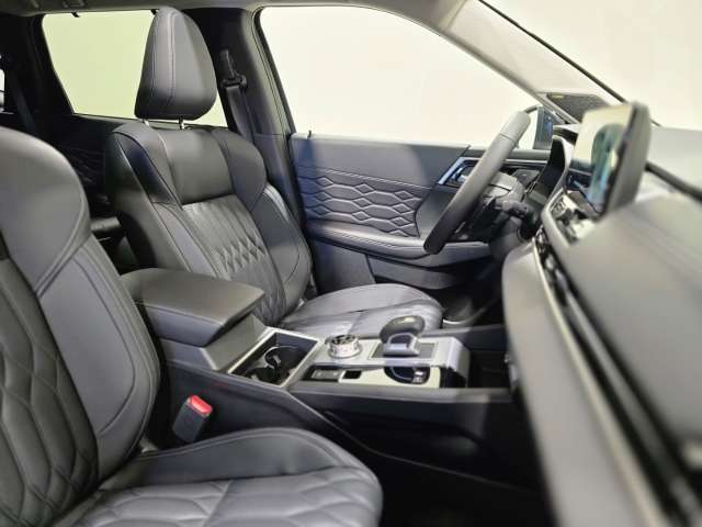 Fahrzeugbild eines Mitsubishi Outlander