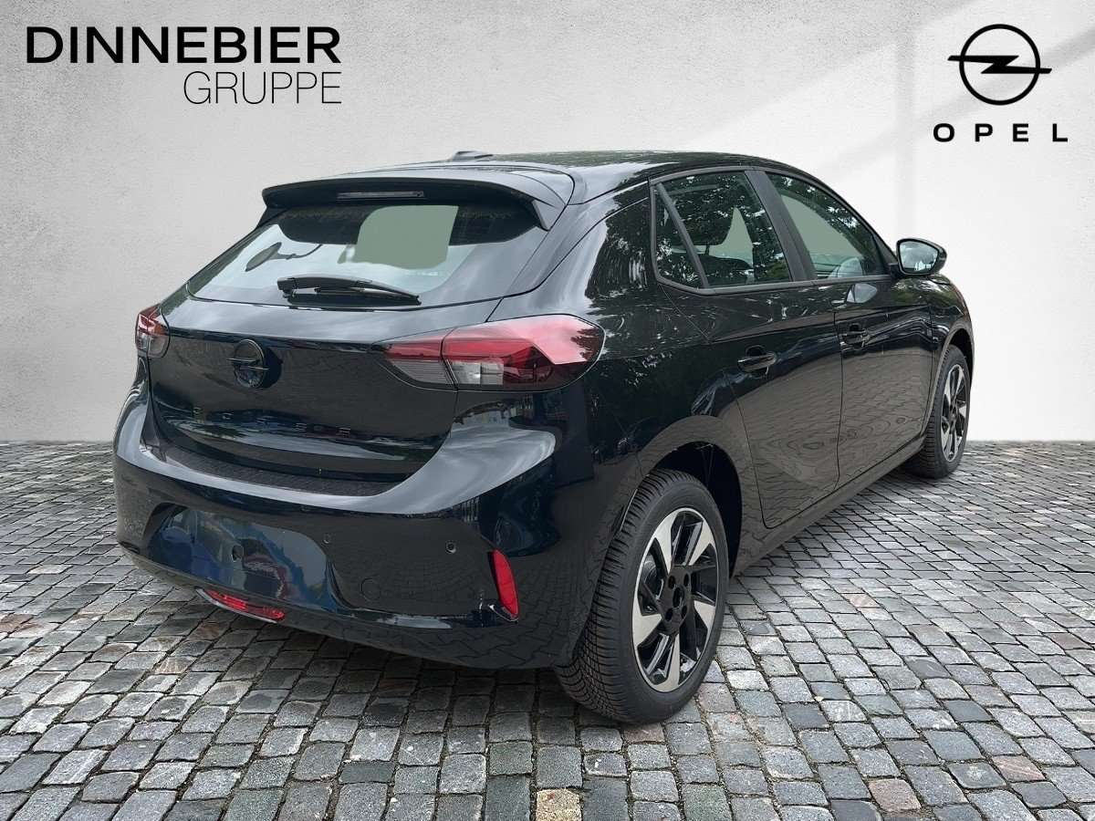 Fahrzeugbild eines Opel Corsa