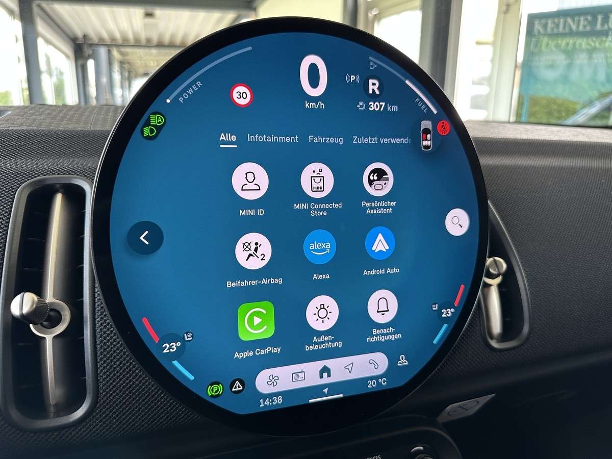 Fahrzeugbild eines MINI Countryman