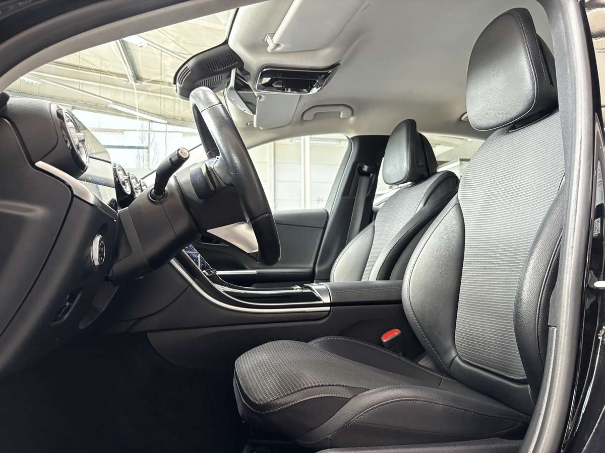Fahrzeugbild eines Mercedes-Benz C-Klasse