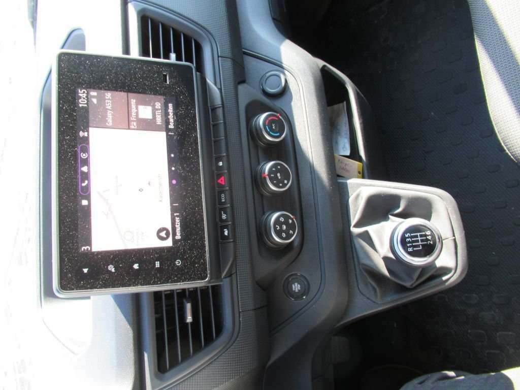 Fahrzeugbild eines Renault Trafic