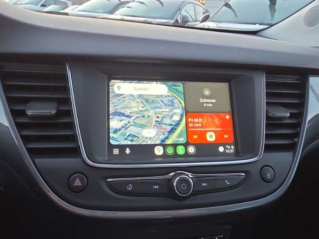 Fahrzeugbild eines Opel Crossland X