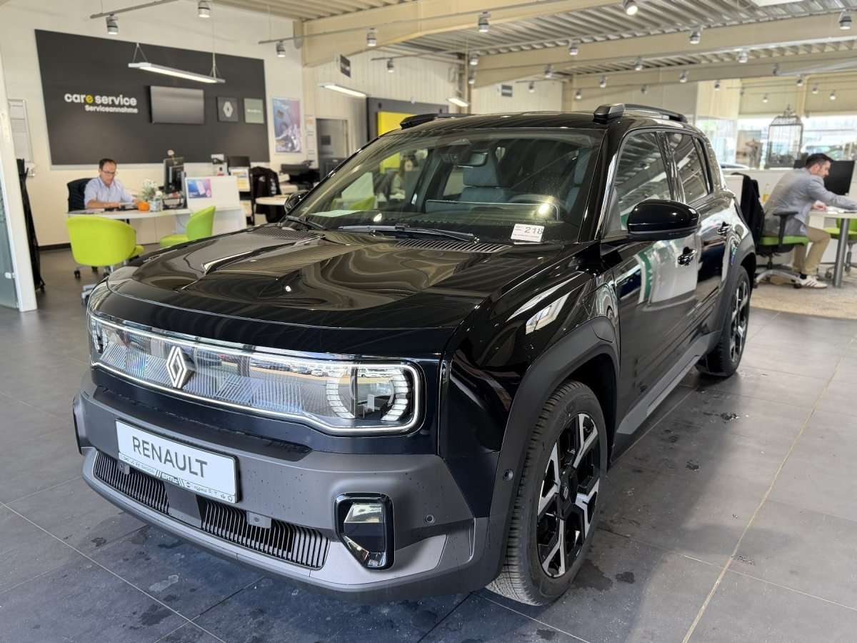 Fahrzeugbild eines Renault 4 E-TECH