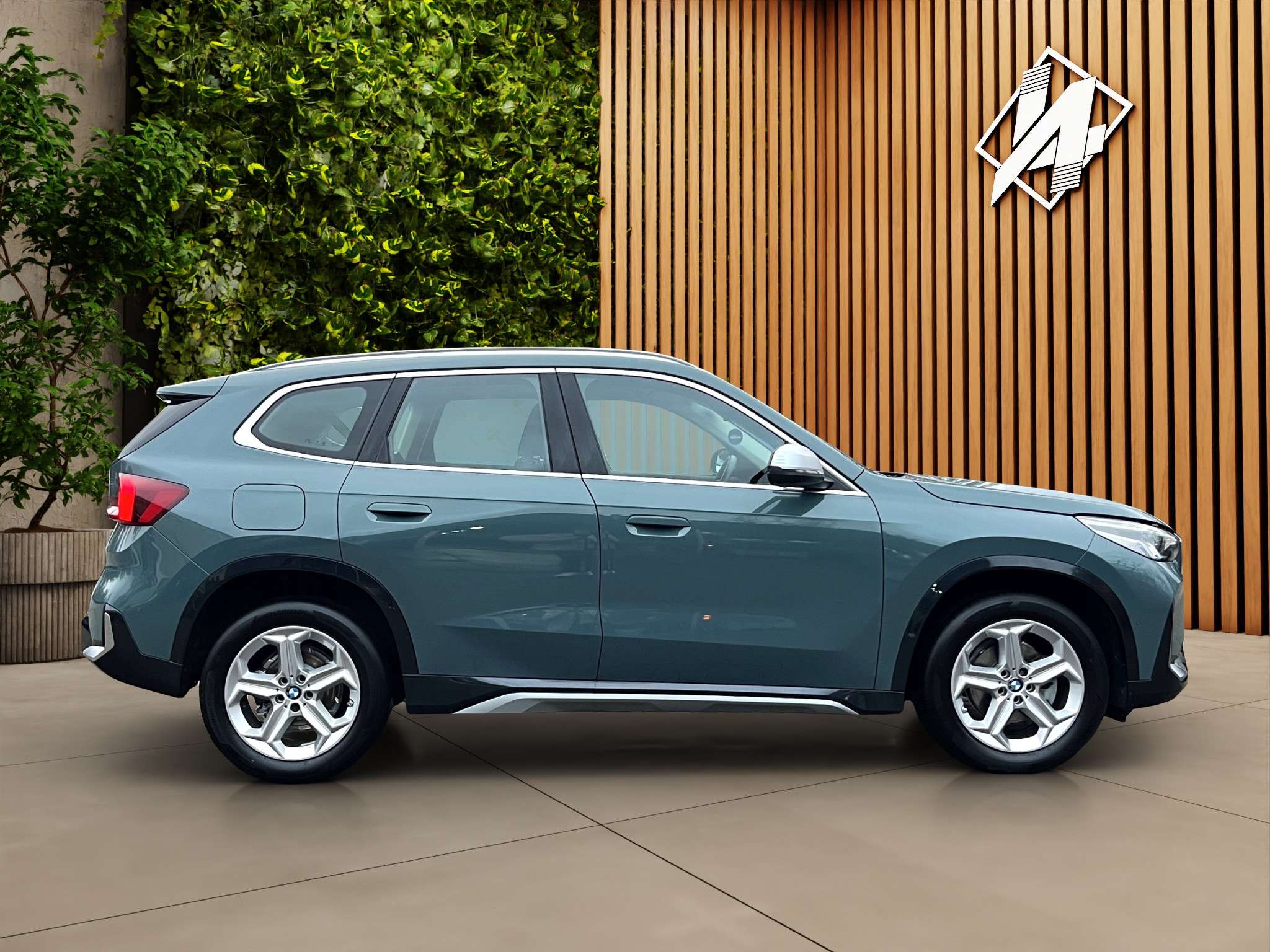 Fahrzeugbild eines BMW X1