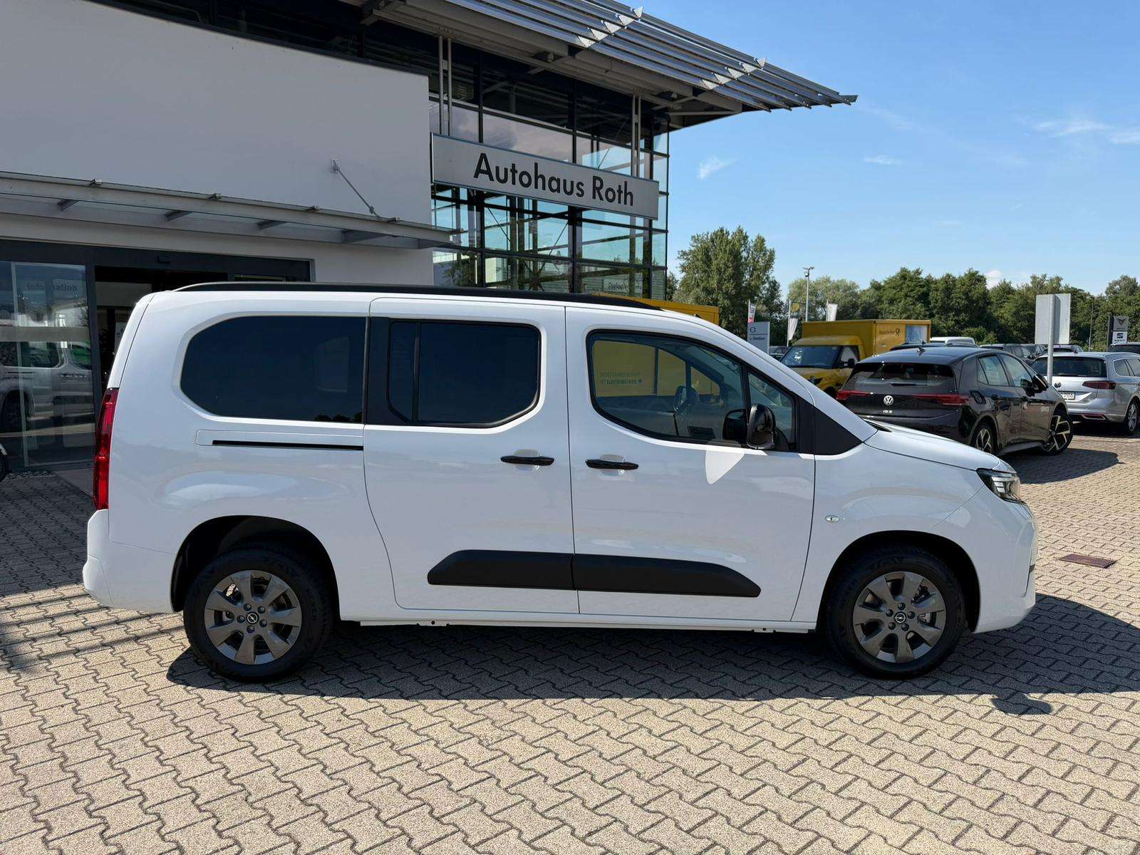 Fahrzeugbild eines Opel Combo Life