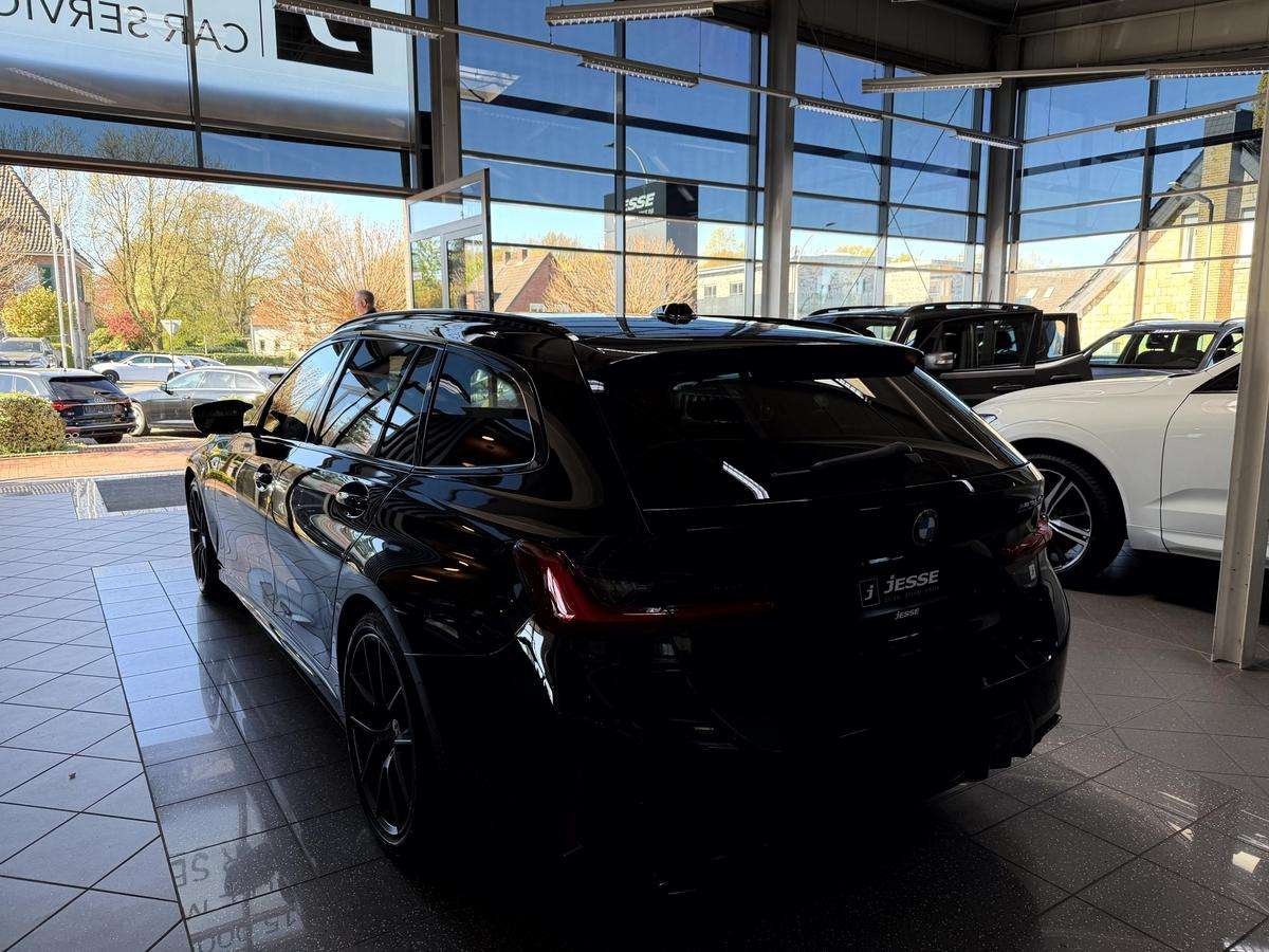 Fahrzeugbild eines BMW 3er-Reihe