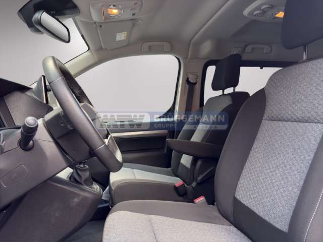 Fahrzeugbild eines Toyota Proace