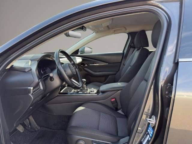 Fahrzeugbild eines Mazda CX-30