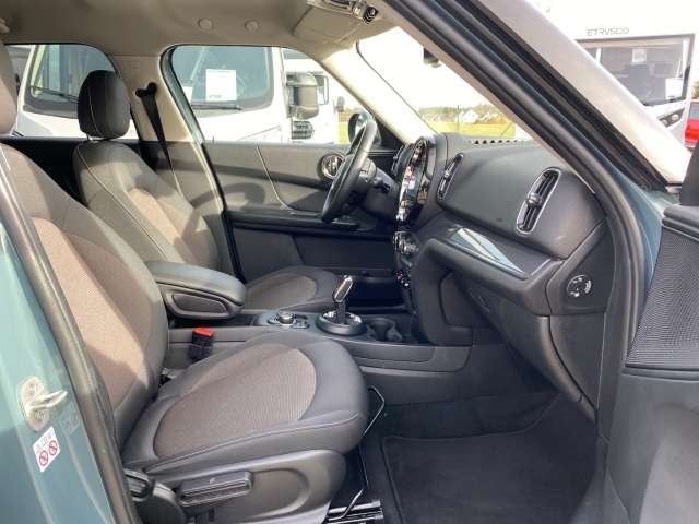 Fahrzeugbild eines MINI Countryman