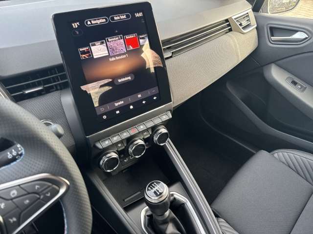 Fahrzeugbild eines Renault Clio