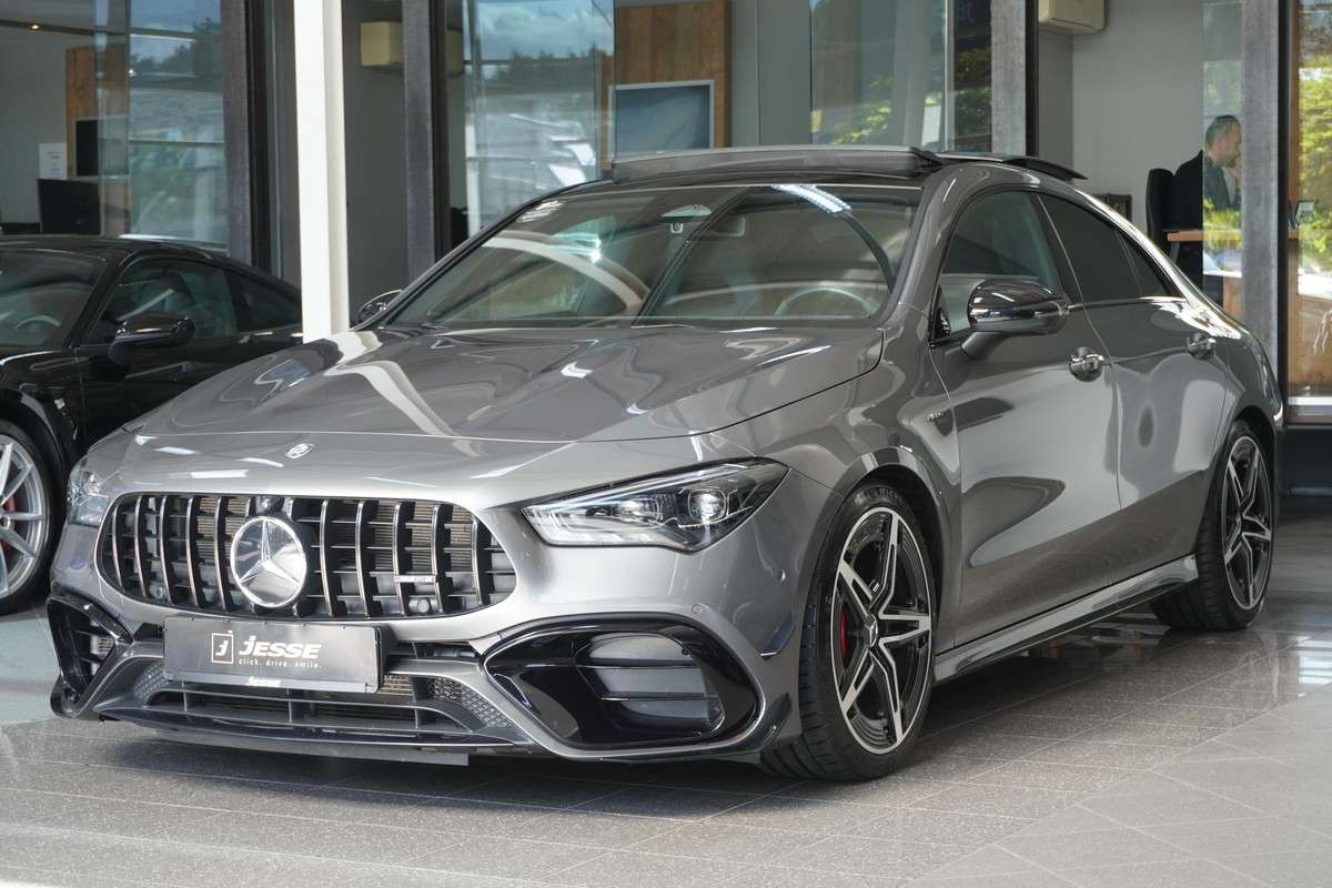 Fahrzeugbild eines Mercedes-Benz CLA