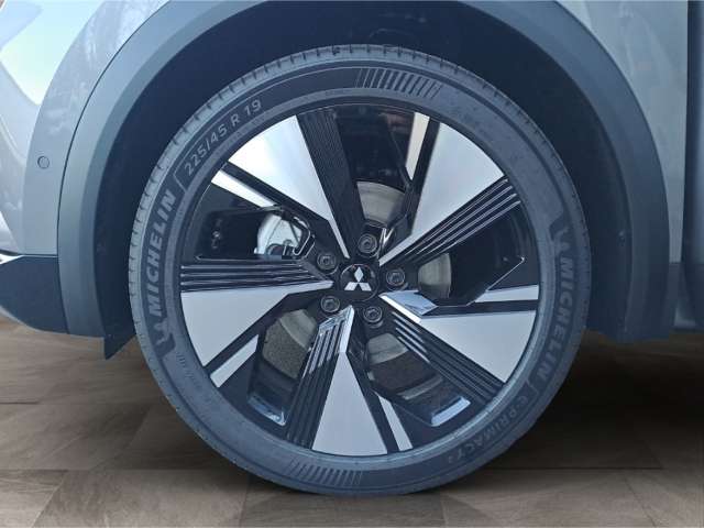 Fahrzeugbild eines Mitsubishi Grandis