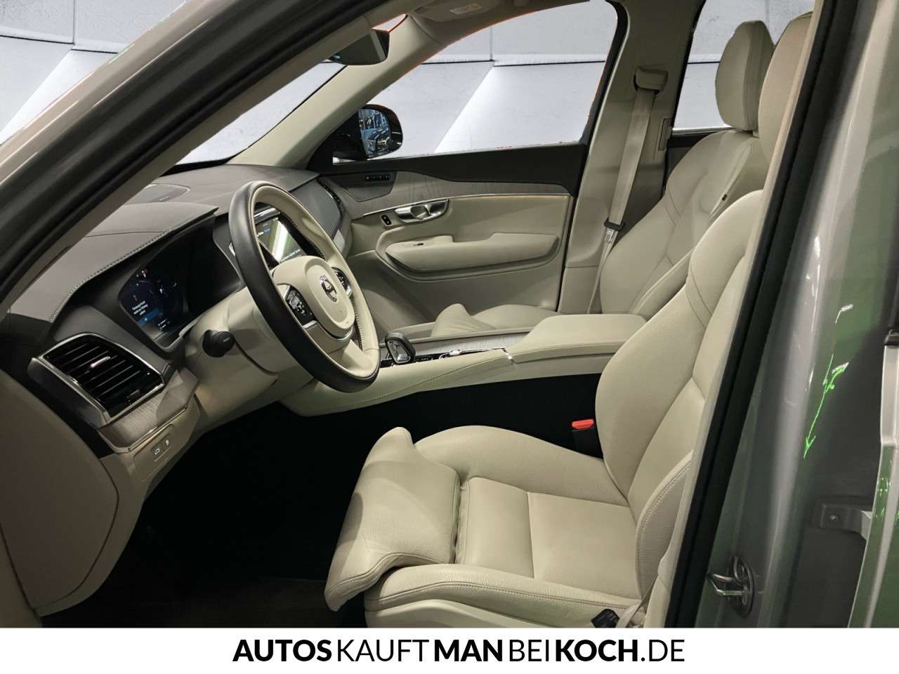 Fahrzeugbild eines Volvo XC90