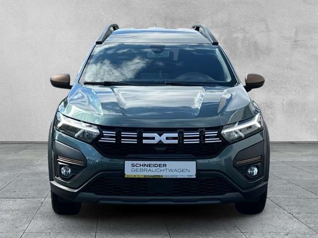 Fahrzeugbild eines Dacia Jogger