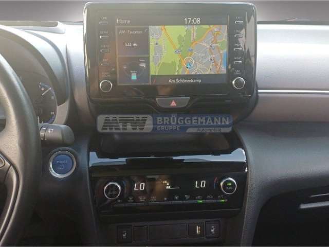 Fahrzeugbild eines Toyota Yaris Cross