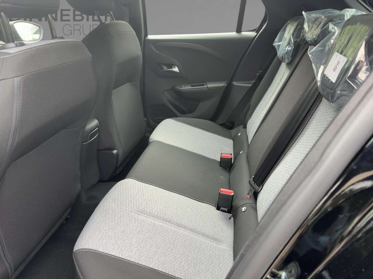 Fahrzeugbild eines Opel Corsa