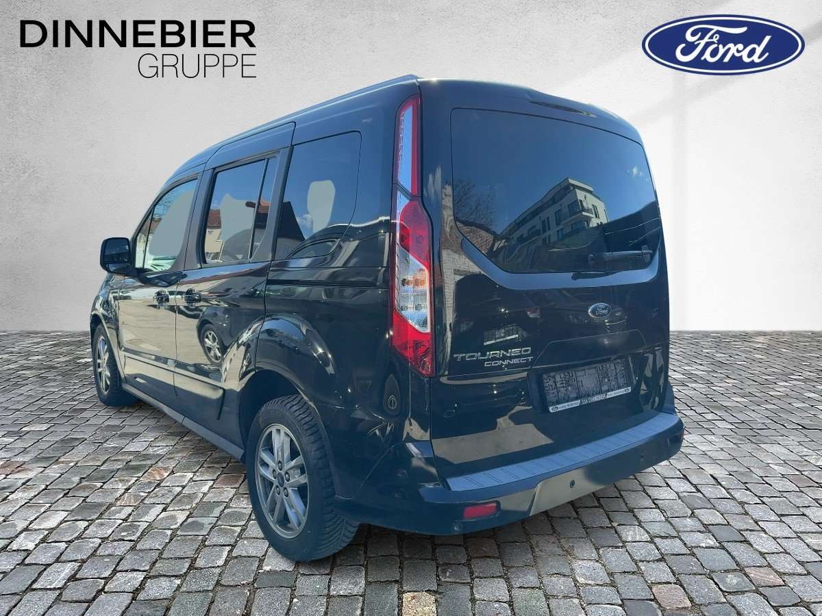 Fahrzeugbild eines Ford Tourneo Connect