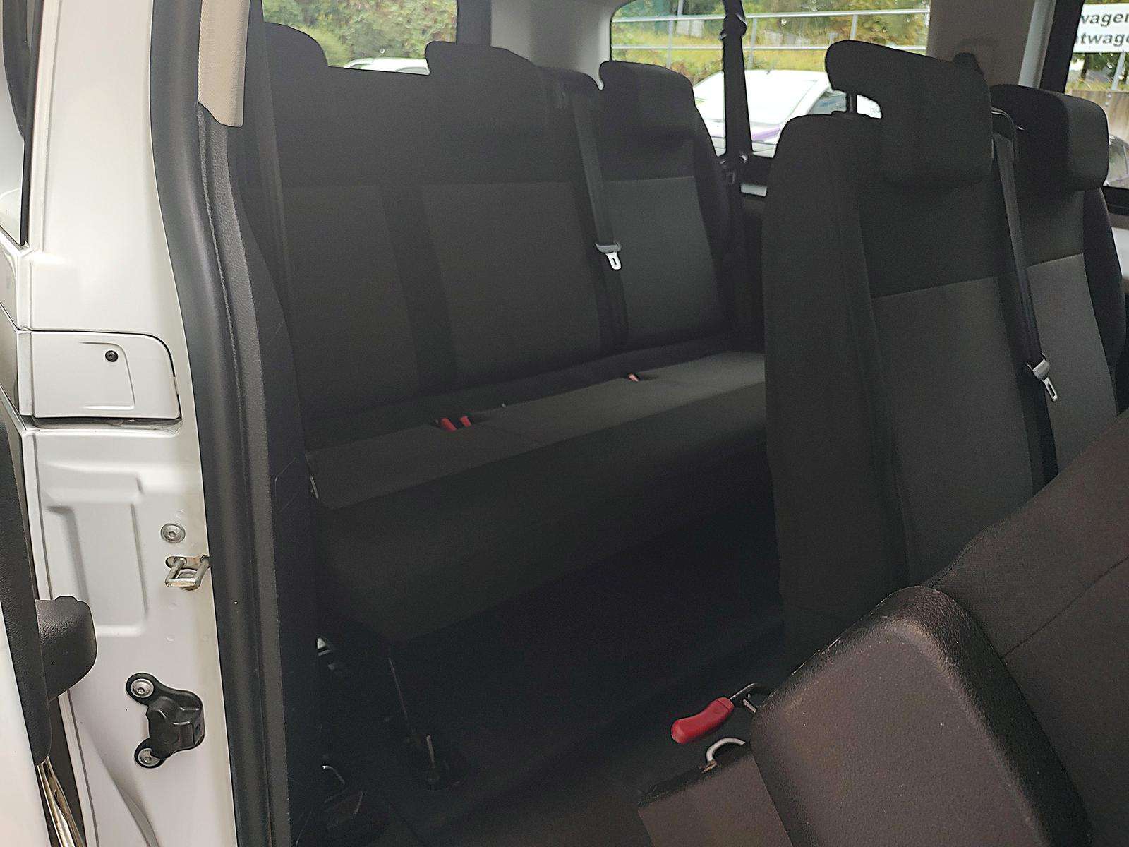 Fahrzeugbild eines Opel Vivaro