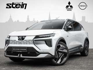 Schräge Frontansicht auf einen Mitsubishi Eclipse Cross , freigestellt
