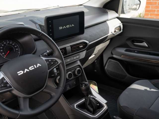 Fahrzeugbild eines Dacia Jogger