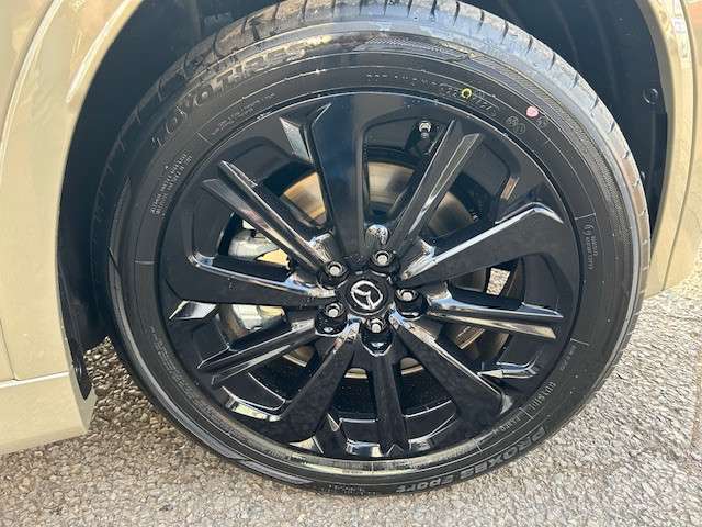 Fahrzeugbild eines Mazda CX-60