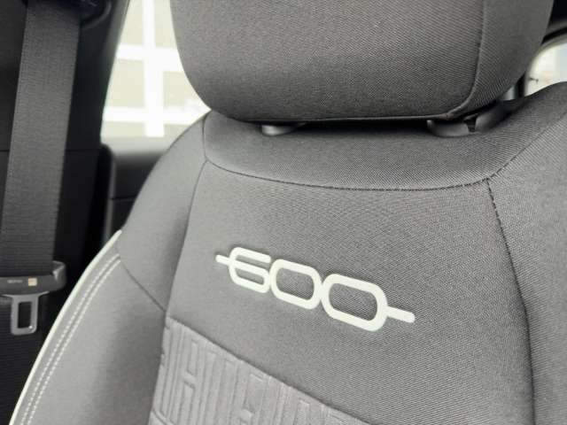 Fahrzeugbild eines Fiat 600