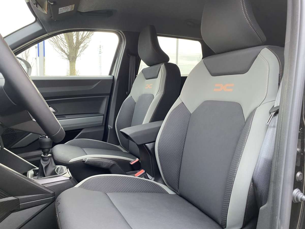 Fahrzeugbild eines Dacia Duster