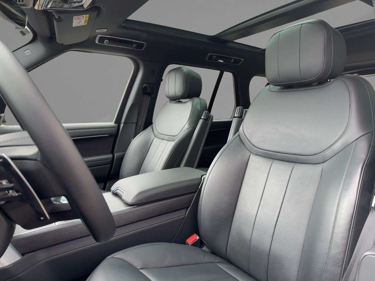 Fahrzeugbild eines Land Rover Range Rover