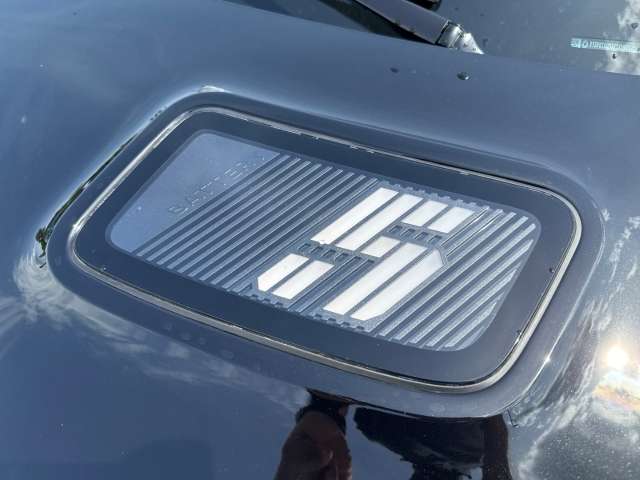 Fahrzeugbild eines Renault 5 E-TECH