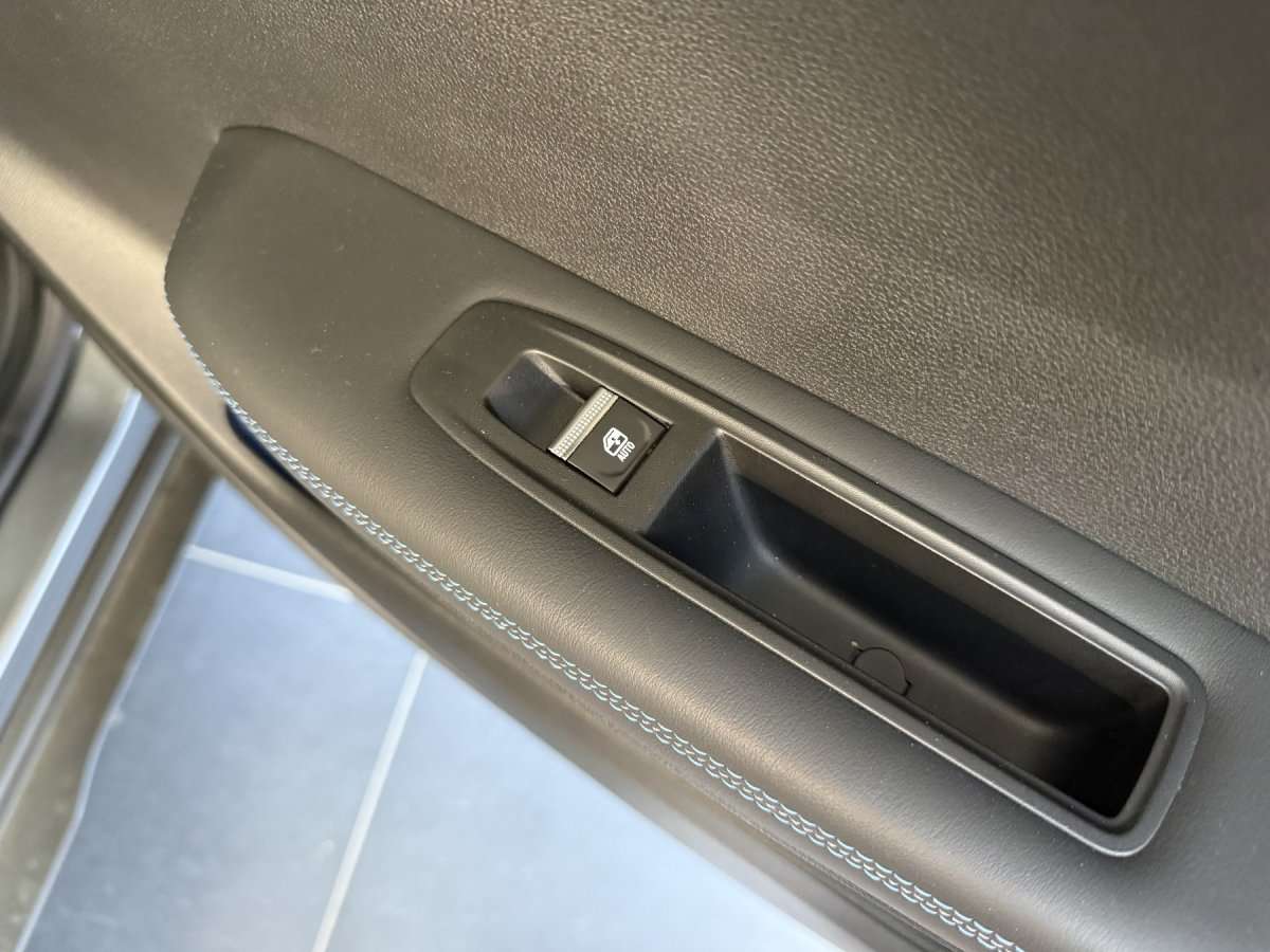 Fahrzeugbild eines Renault Scenic E-TECH