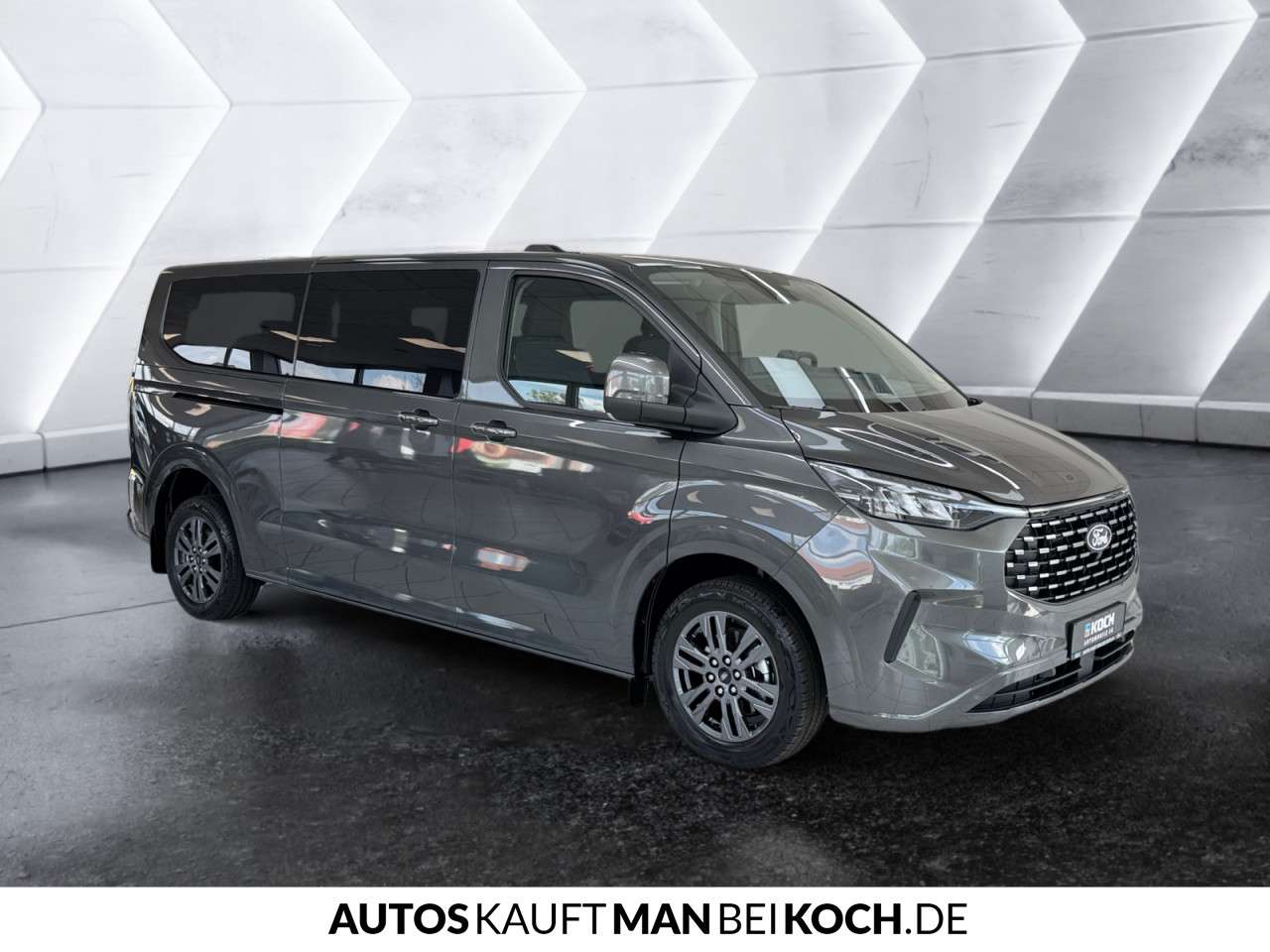 Fahrzeugbild eines Ford Tourneo Custom