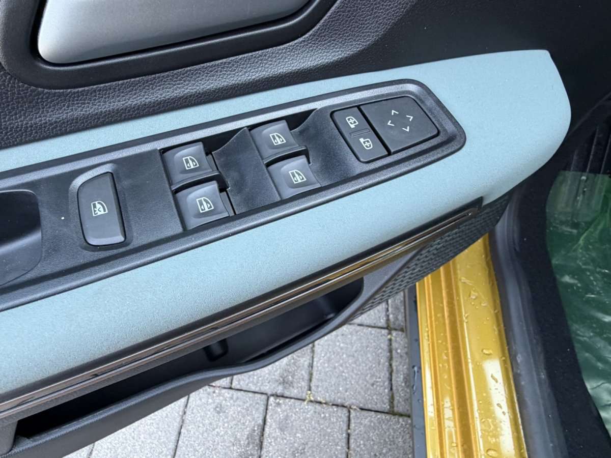 Fahrzeugbild eines Dacia Sandero