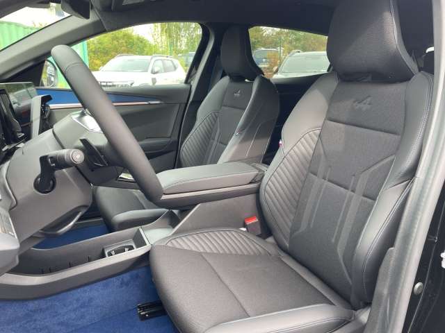 Fahrzeugbild eines Renault Megane E-TECH