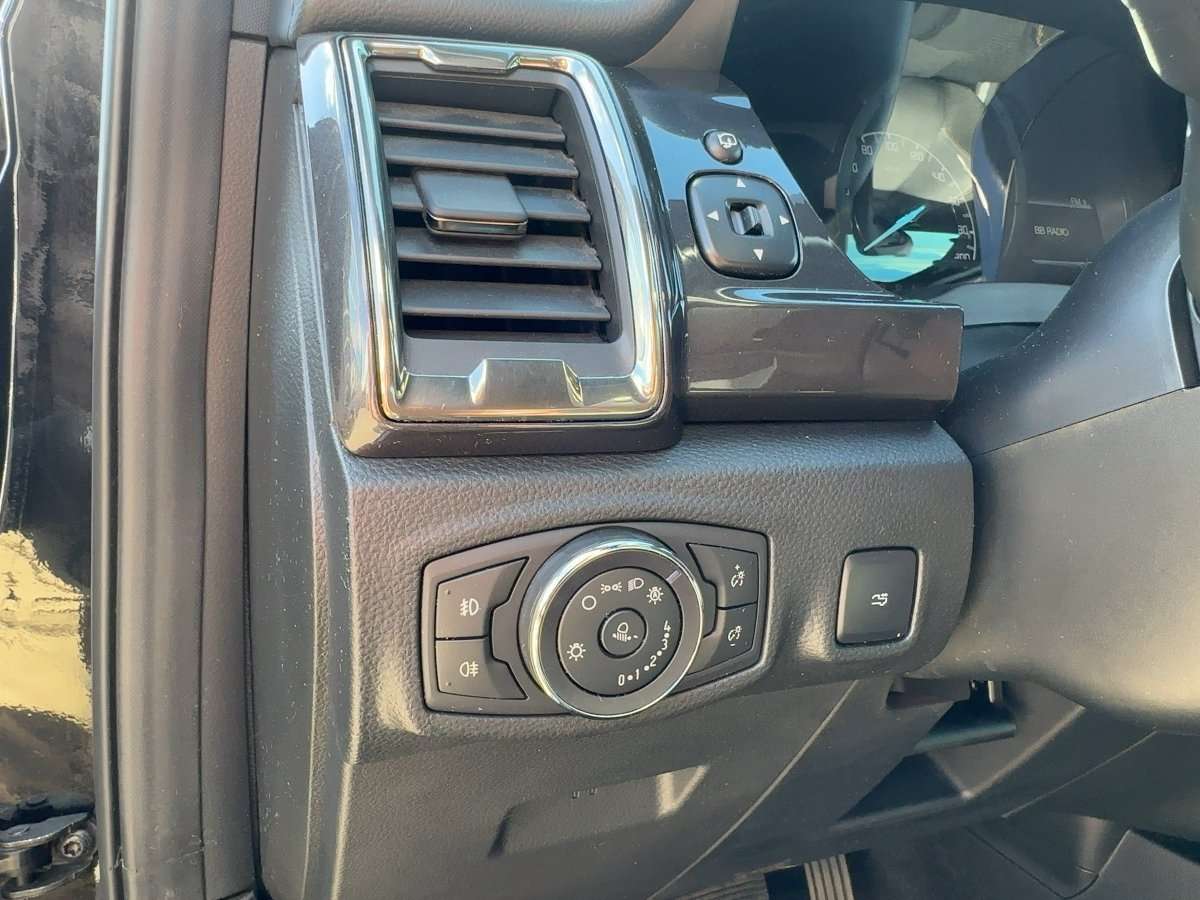 Fahrzeugbild eines Ford Ranger