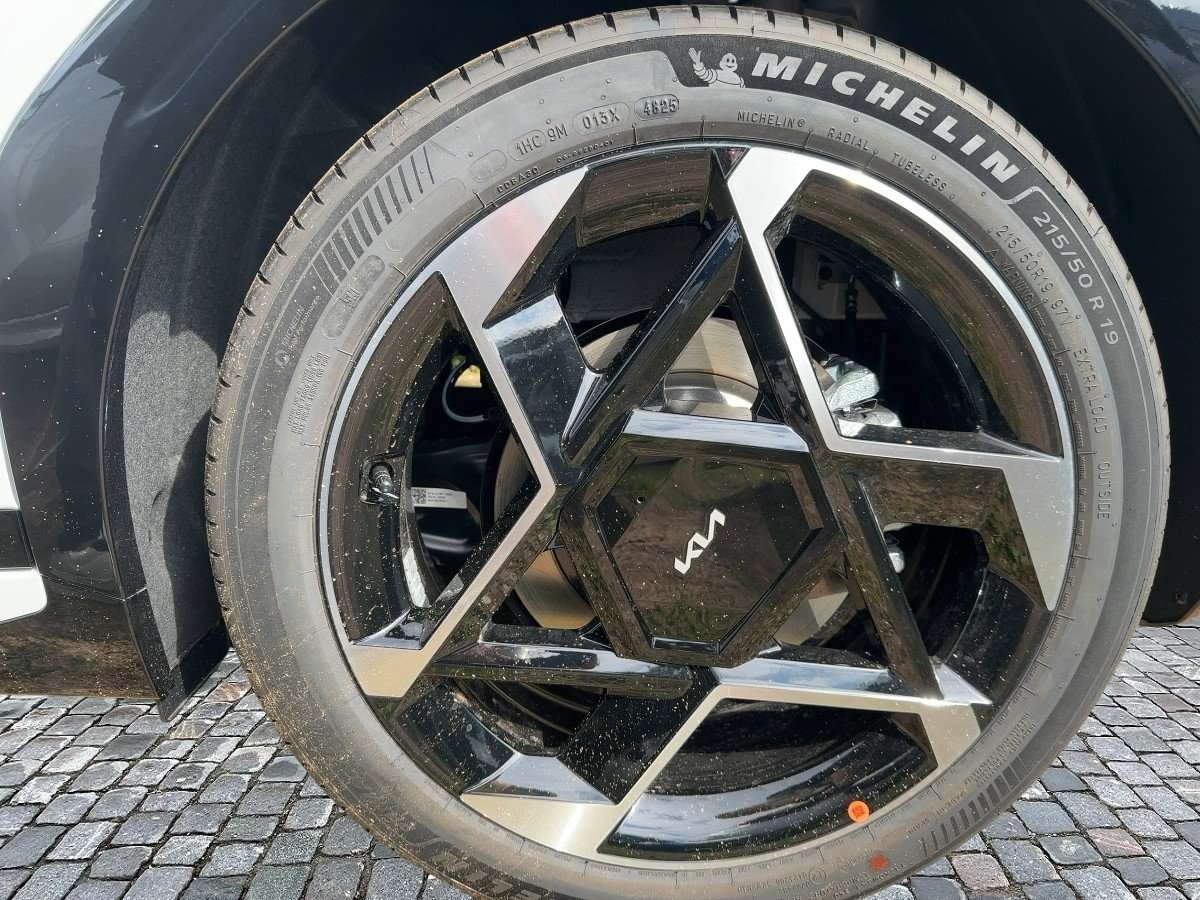 Fahrzeugbild eines Kia EV4