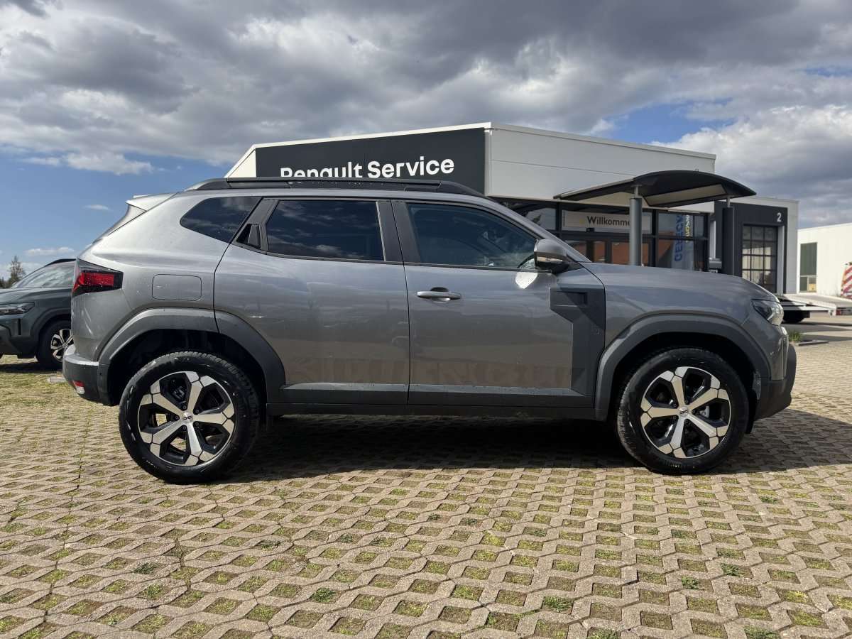 Fahrzeugbild eines Dacia Duster