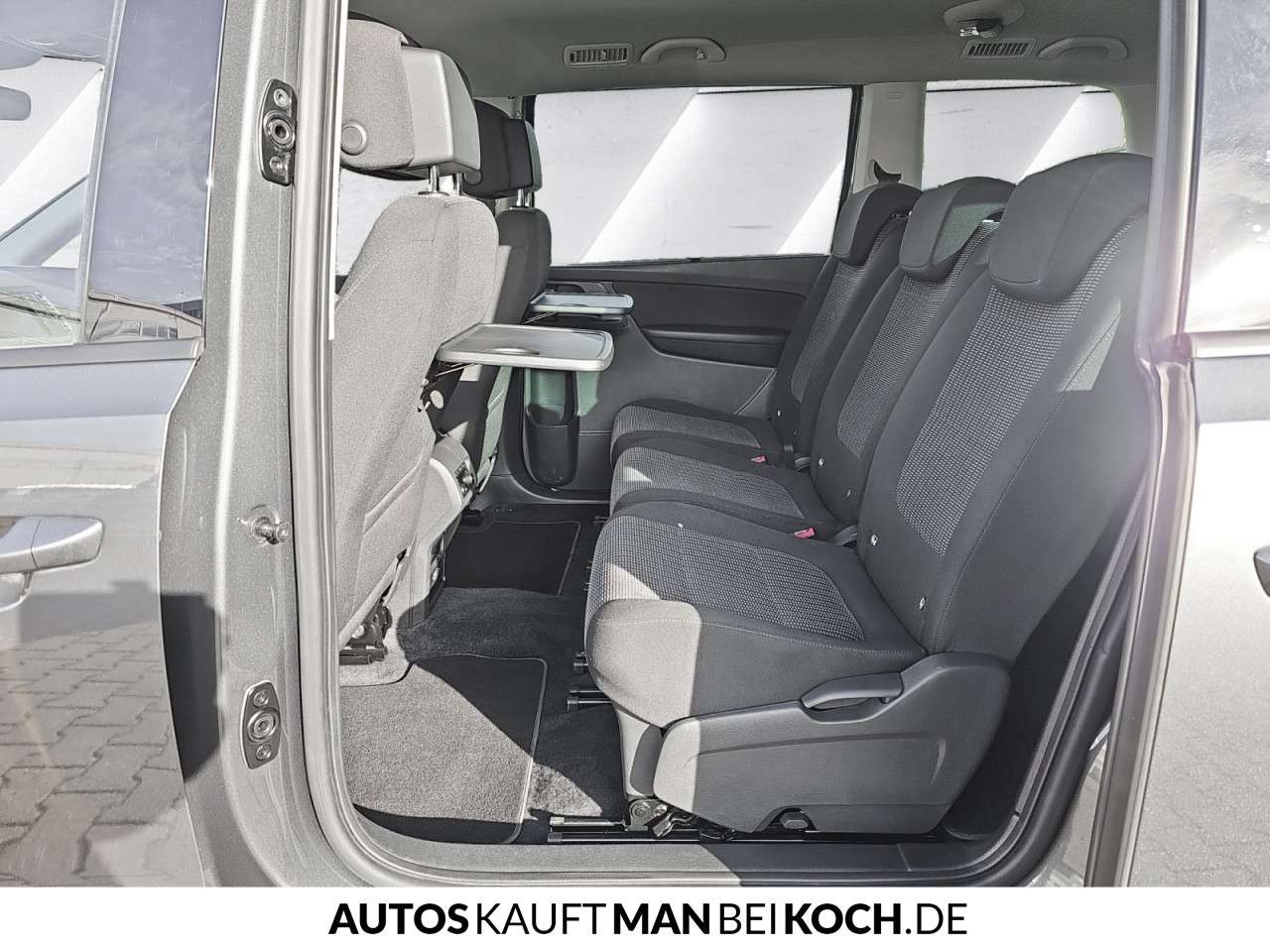 Fahrzeugbild eines SEAT Alhambra