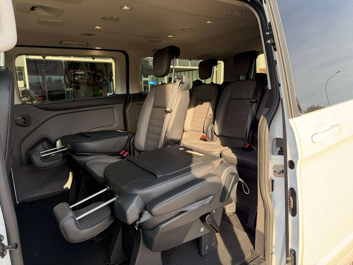 Fahrzeugbild eines Ford Tourneo Custom