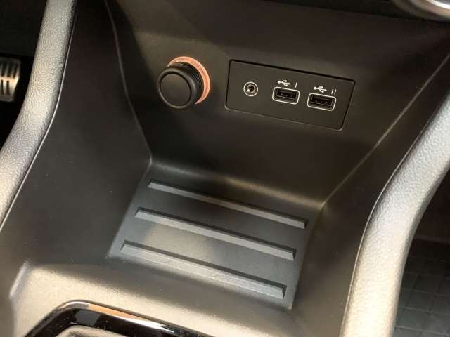 Fahrzeugbild eines Renault Clio