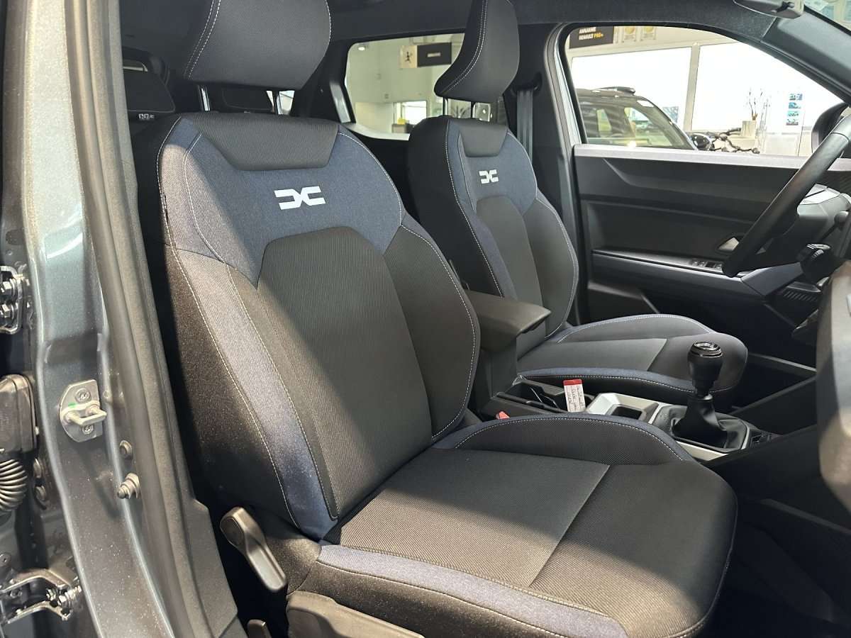 Fahrzeugbild eines Dacia Duster