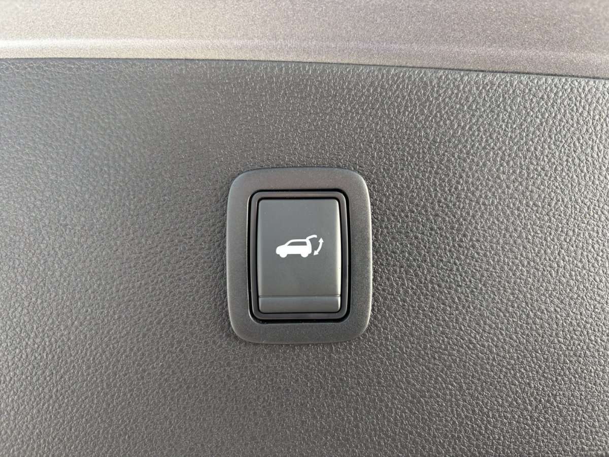 Fahrzeugbild eines Dacia Bigster