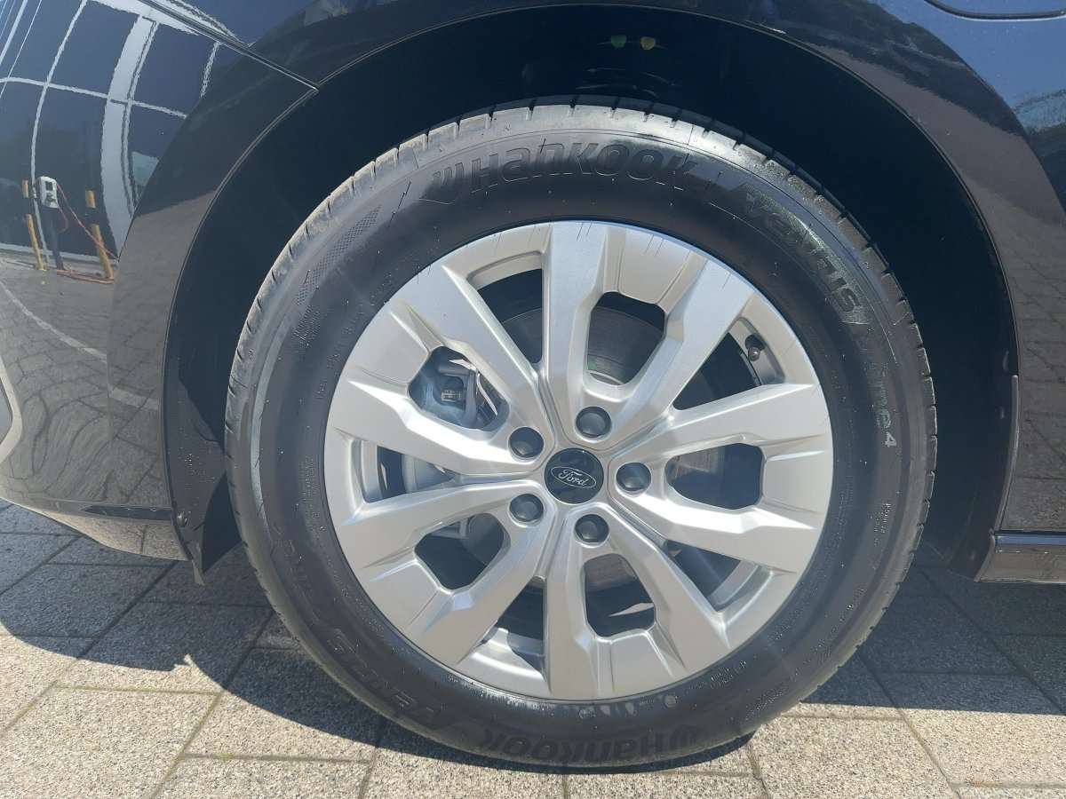 Fahrzeugbild eines Ford Tourneo Connect